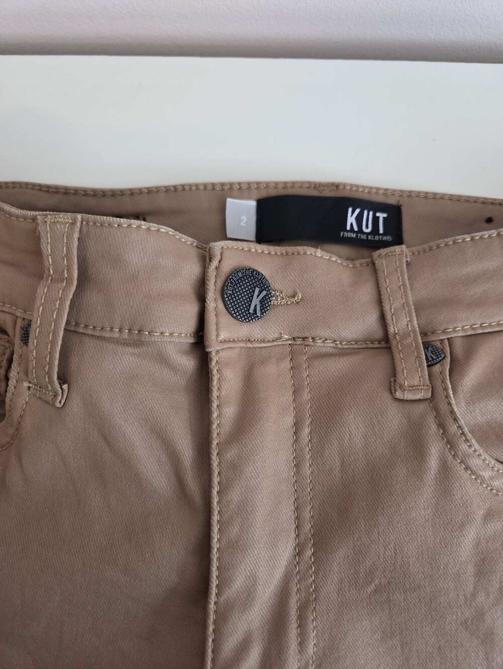 Kut from the Kloth Women’s Slim Jeans in Tan